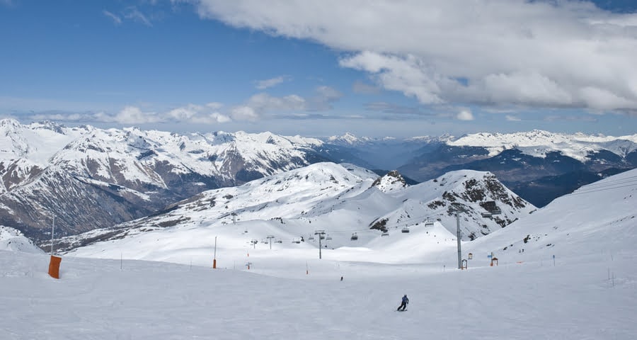 uitzicht op de pistes van Les Trois Vallées