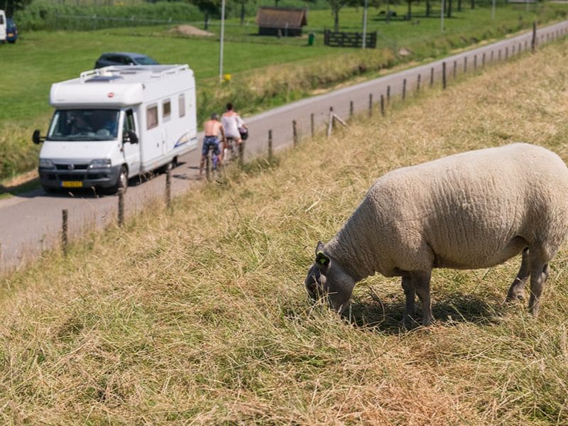 10 mooie camperplaatsen in Nederland